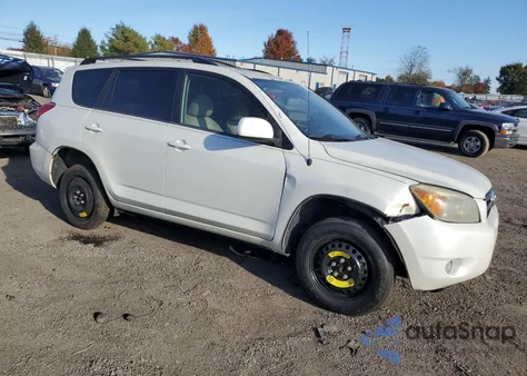 2007 Toyota Rav4 Limited from USA, damaged, VIN JTMBD31V175053960